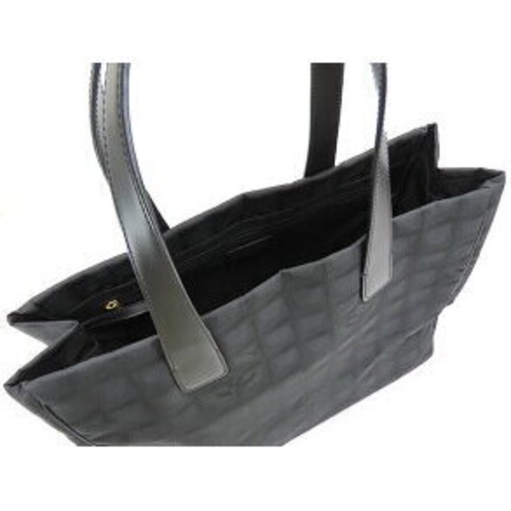 Chanel Travel Line Tote Bag Shoulder Black Nylon Leather - Picture 4 of 9